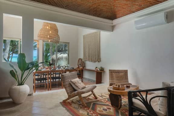 MantaRay Residence